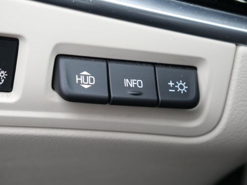 Certified 2022 Cadillac XT6 Premium Luxury w/ Technology Package image 32