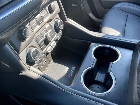 Used 2023 Chevrolet Tahoe LT w/ Luxury Package image 18