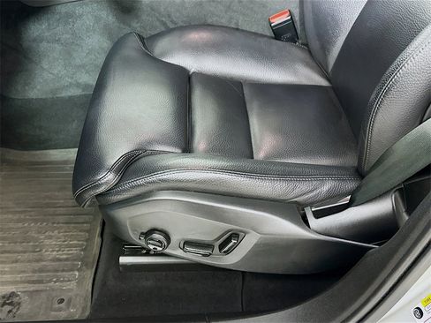 Used 2020 Volvo XC60 T5 Inscription w/ Protection Package Premier image 9