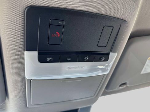 Certified 2026 Nissan Rogue SV AWD/4WD image 29