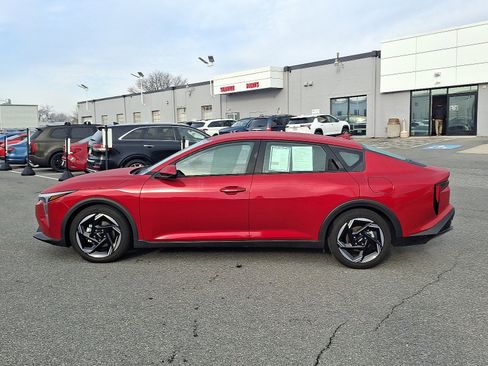 Used 2025 Kia K4 EX image 7