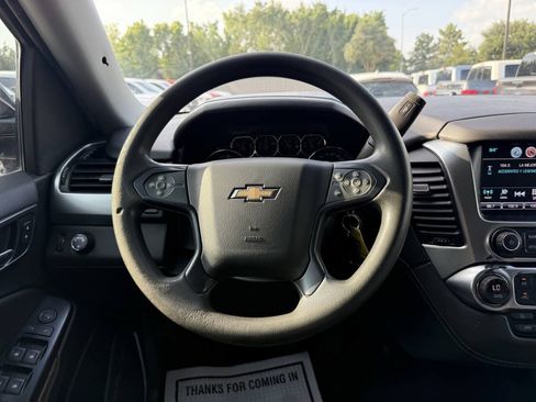Used 2020 Chevrolet Tahoe 2WD w/ Remote Keyless Entry Package image 22