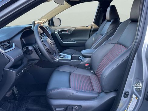 Certified 2025 Toyota RAV4 XSE image 15