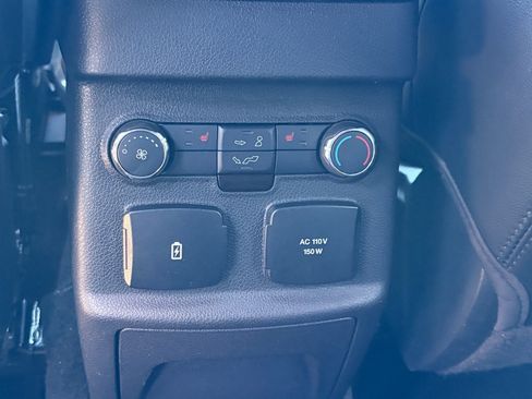 Used 2017 Ford Explorer Limited FWD image 13