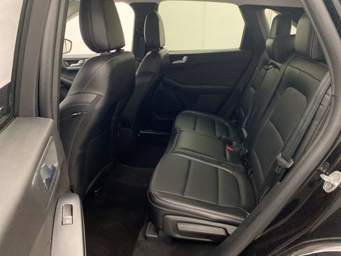 Used 2025 Ford Escape Platinum AWD/4WD image 24