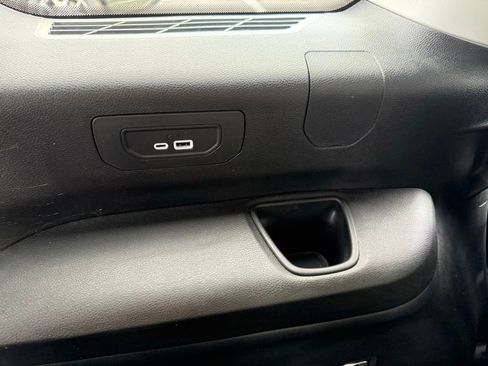 Certified 2023 Jeep Grand Cherokee L Limited AWD/4WD image 50