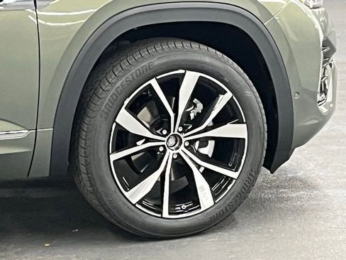 New 2026 Volkswagen Atlas SEL Premium R-Line image 42
