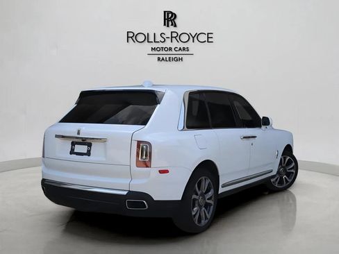 Certified 2019 Rolls-Royce Cullinan AWD/4WD image 2