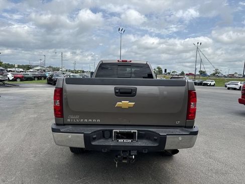 Used 2013 Chevrolet Silverado 2500 LT w/ Interior Plus Package AWD/4WD image 10