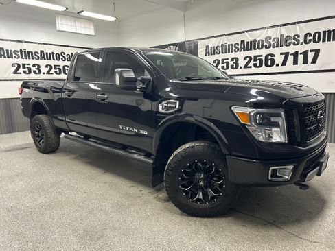 Used 2018 Nissan Titan PRO-4X AWD/4WD image 1