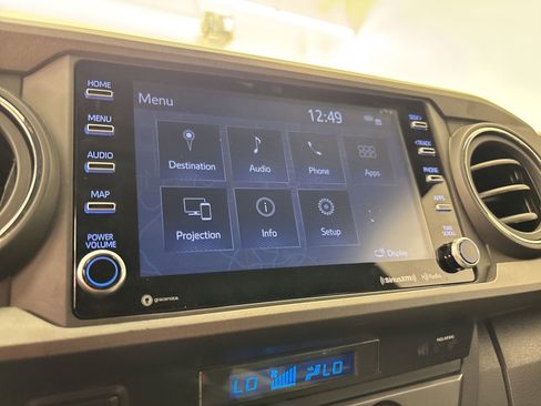 Used 2023 Toyota Tacoma TRD Off-Road image 25