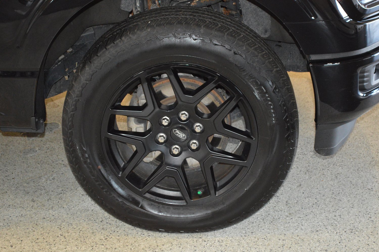 Used 2024 Ford F150 STX w/ STX Black Appearance Package AWD/4WD image 9