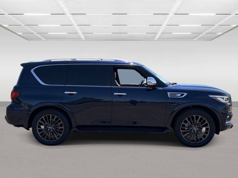Used 2023 INFINITI QX80 Sensory w/ Cargo Package AWD/4WD image 6
