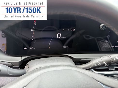 Used 2025 Buick Envista Sport Touring image 18