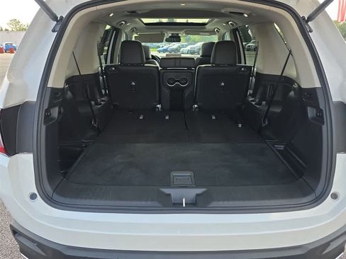 Certified 2025 Honda Pilot Elite image 29