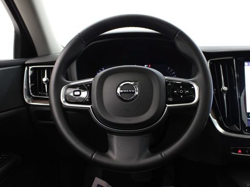 Used 2024 Volvo S60 B5 Plus AWD/4WD image 25