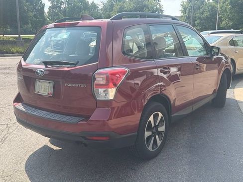 Used 2018 Subaru Forester 2.5i w/ Alloy Wheel Package AWD/4WD image 6