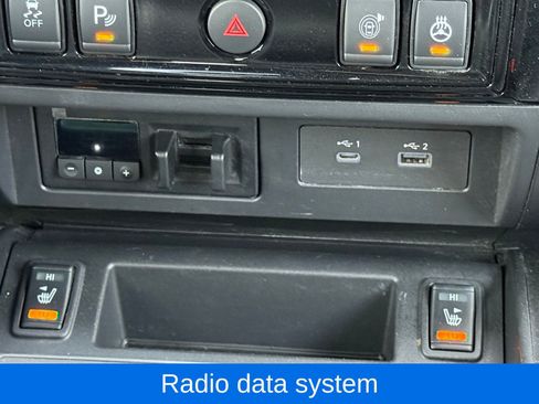 Used 2021 Nissan Titan PRO-4X w/ Pro-4x Convenience Package image 24