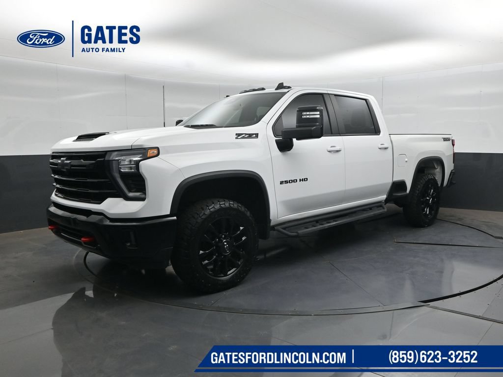 Used 2025 Chevrolet Silverado 2500 LT w/ Trail Boss Package AWD/4WD image 6