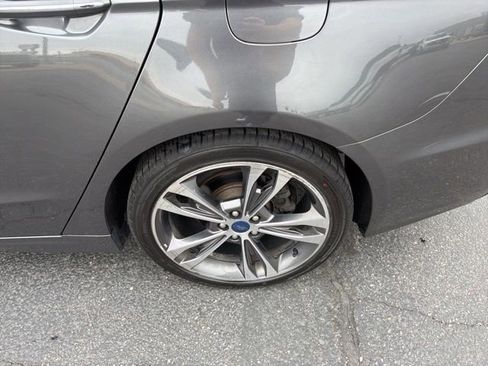 Used 2019 Ford Fusion Titanium image 25