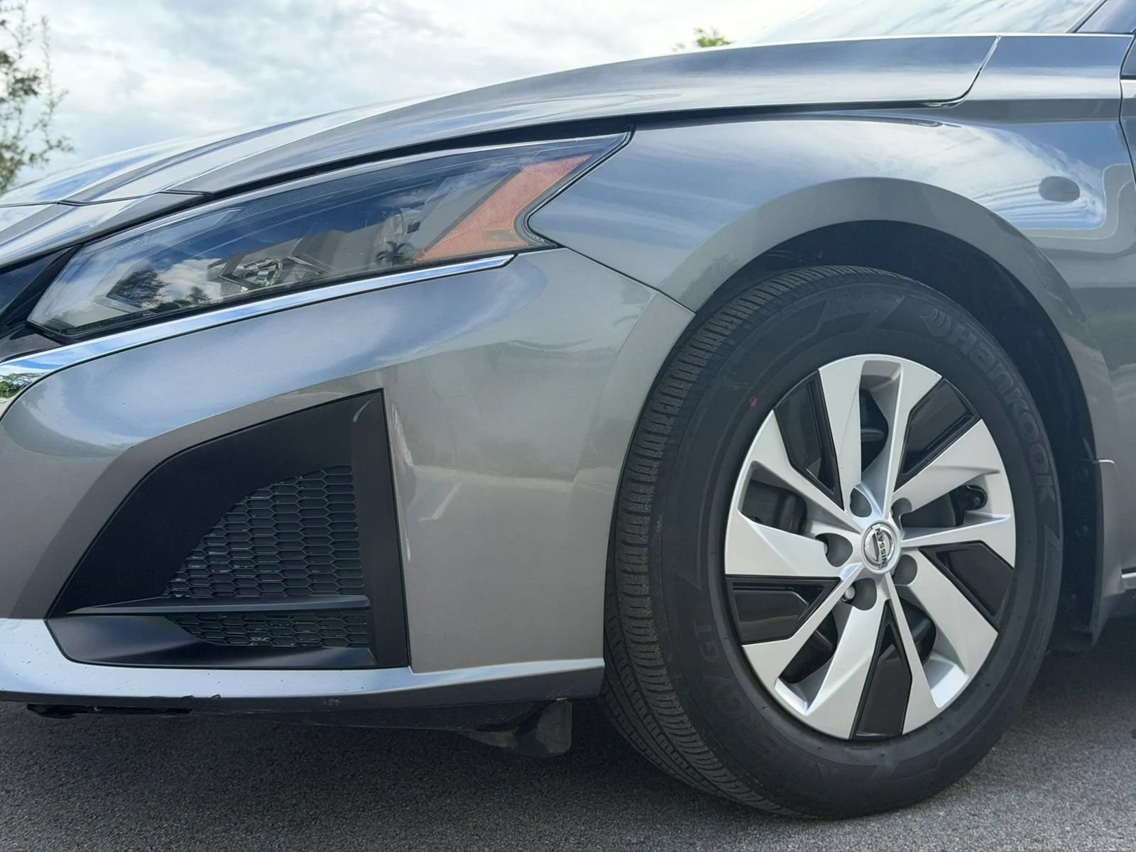 Used 2023 Nissan Altima 2.5 S FWD image 11