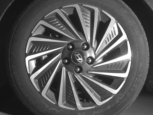 Used 2025 Hyundai Sonata SEL image 12