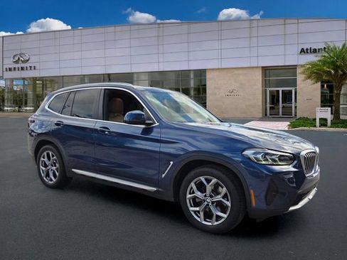 Used 2024 BMW X3 sDrive30i w/ Premium Package RWD image 2