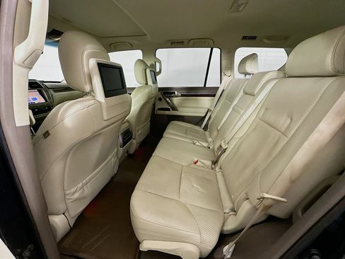 Used 2014 Lexus GX 460 Luxury image 29