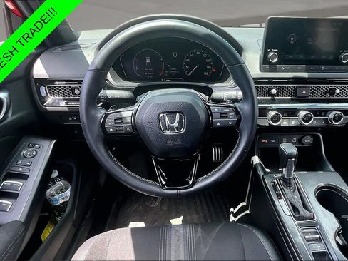 Used 2025 Honda Civic Sport image 8