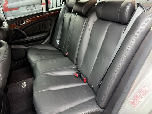Used 2003 INFINITI Q45 Luxury w/ Journey Pkg RWD image 7