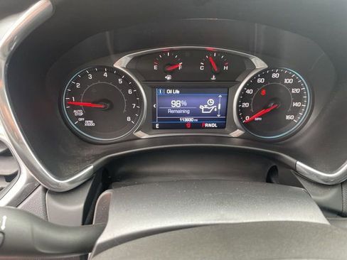 Used 2019 Chevrolet Equinox LT w/ Driver Convenience Package FWD image 12