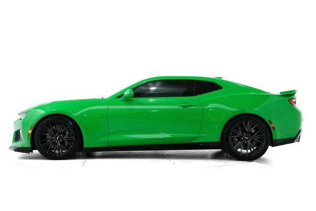 Used 2017 Chevrolet Camaro ZL1 RWD image 11