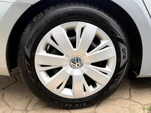 Used 2014 Volkswagen Jetta SE FWD image 40