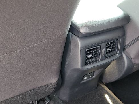 Certified 2025 Toyota RAV4 XLE AWD/4WD image 23