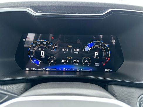 Used 2024 Chevrolet Colorado Z71 w/ Z71 Convenience Package 2 image 28