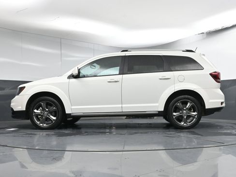 Used 2015 Dodge Journey Crossroad w/ Flexible Seating Group image 29