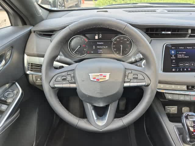 Used 2022 Cadillac XT4 Premium Luxury w/ Enhanced Visibility Package FWD image 24