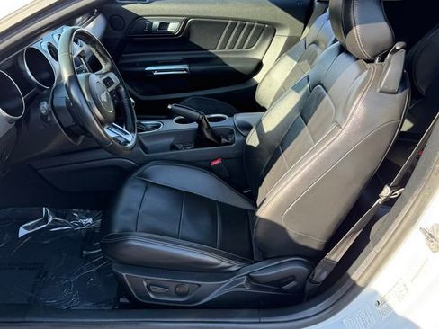 Used 2022 Ford Mustang Premium RWD image 20