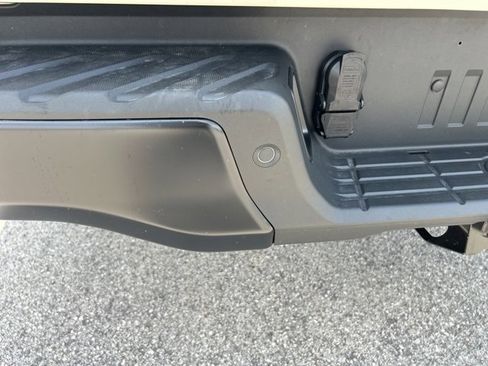 New 2025 Ford Ranger XLT w/ FX4 Off-Road Package image 17