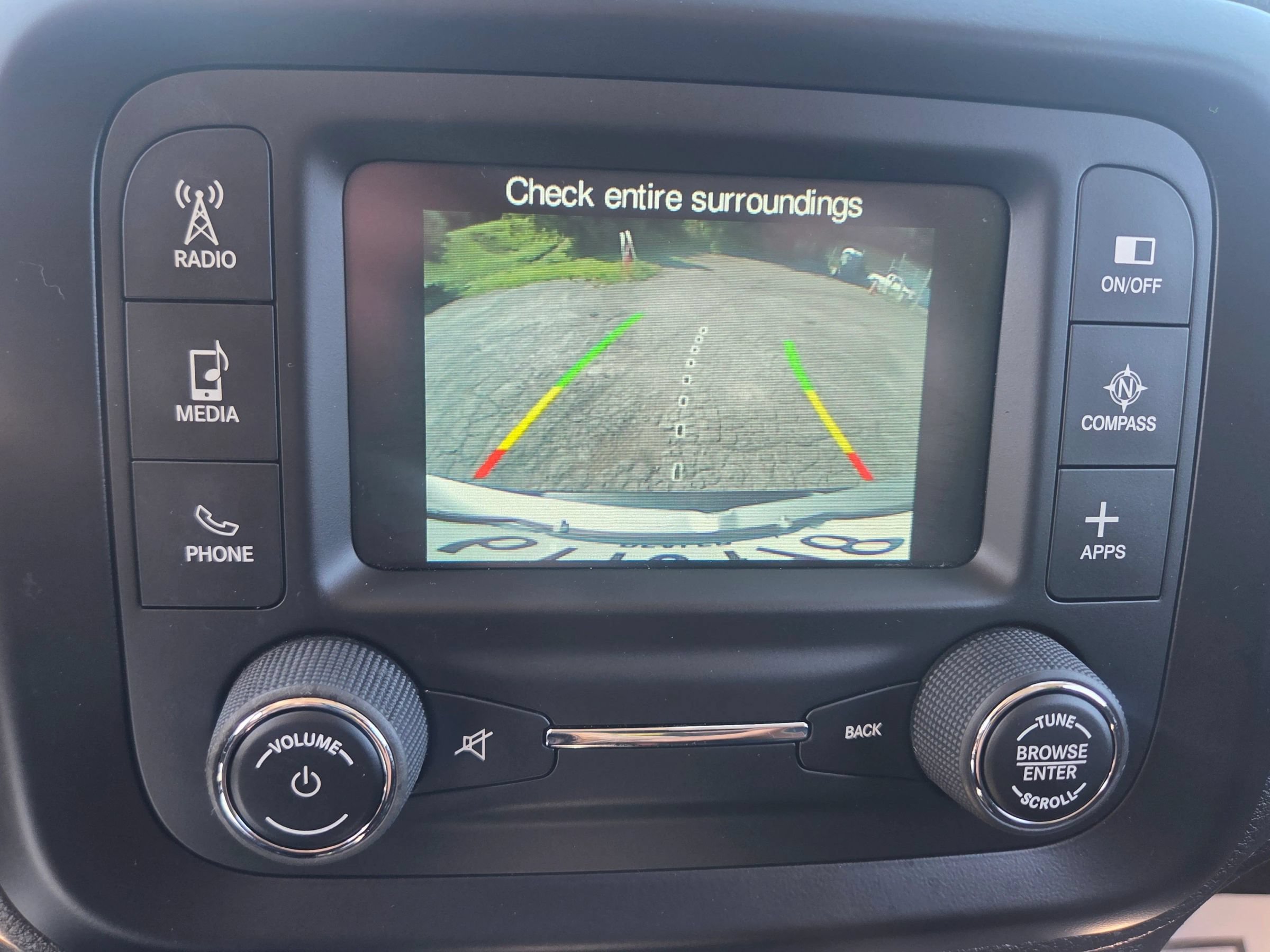 Used 2016 Jeep Renegade Latitude AWD/4WD image 11