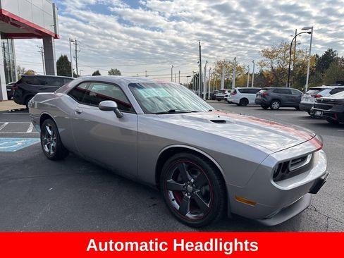 Used 2014 Dodge Challenger Rallye Redline image 9