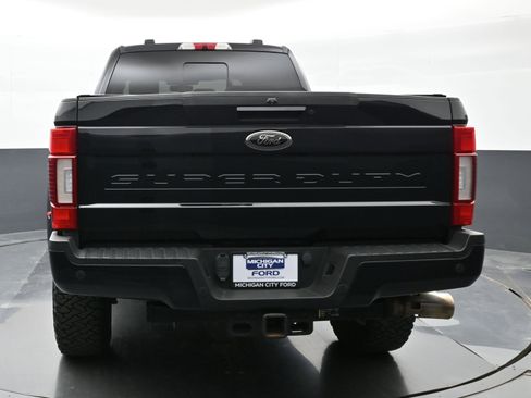 Used 2020 Ford F250 Lariat AWD/4WD image 2