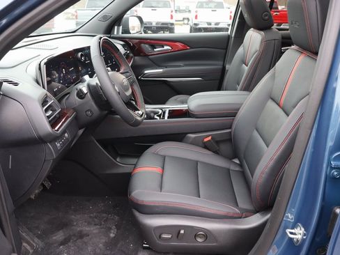 New 2026 Chevrolet Traverse RS image 5