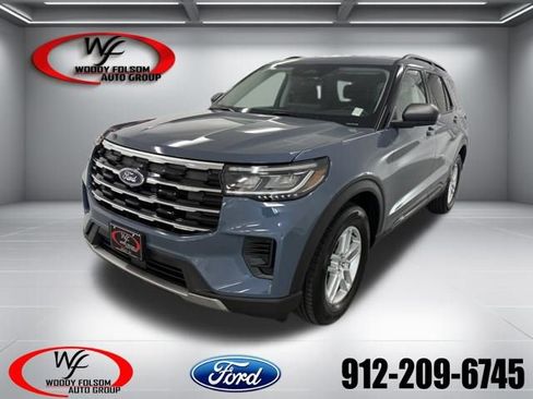 New 2026 Ford Explorer Active RWD image 1