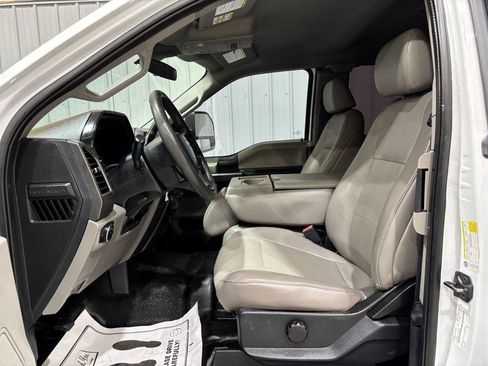 Used 2020 Ford F250 XL w/ Power Equipment Group AWD/4WD image 11