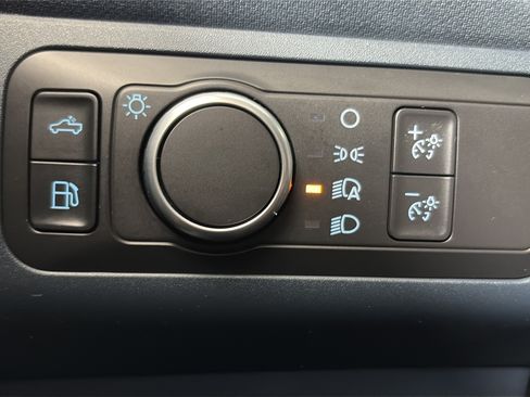Used 2022 Ford Maverick Lariat w/ Lariat Luxury Package FWD image 34