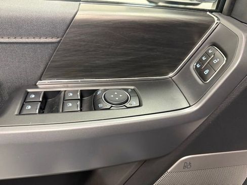 New 2025 Ford F150 Lariat w/ Equipment Group 501A Mid image 13