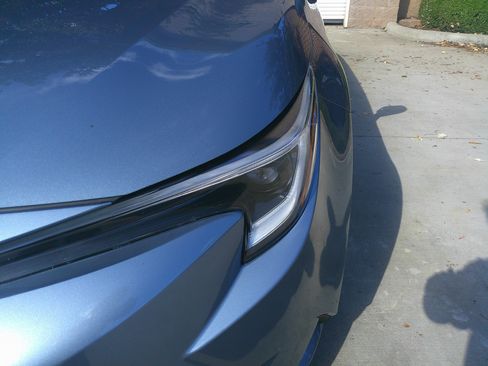 Used 2025 Toyota Corolla XLE image 6