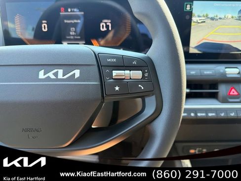 New 2026 Kia K4 FWD image 32