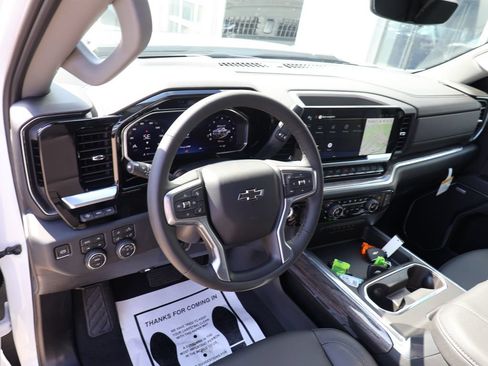New 2026 Chevrolet Silverado 2500 LTZ w/ LTZ Plus Package AWD/4WD image 27